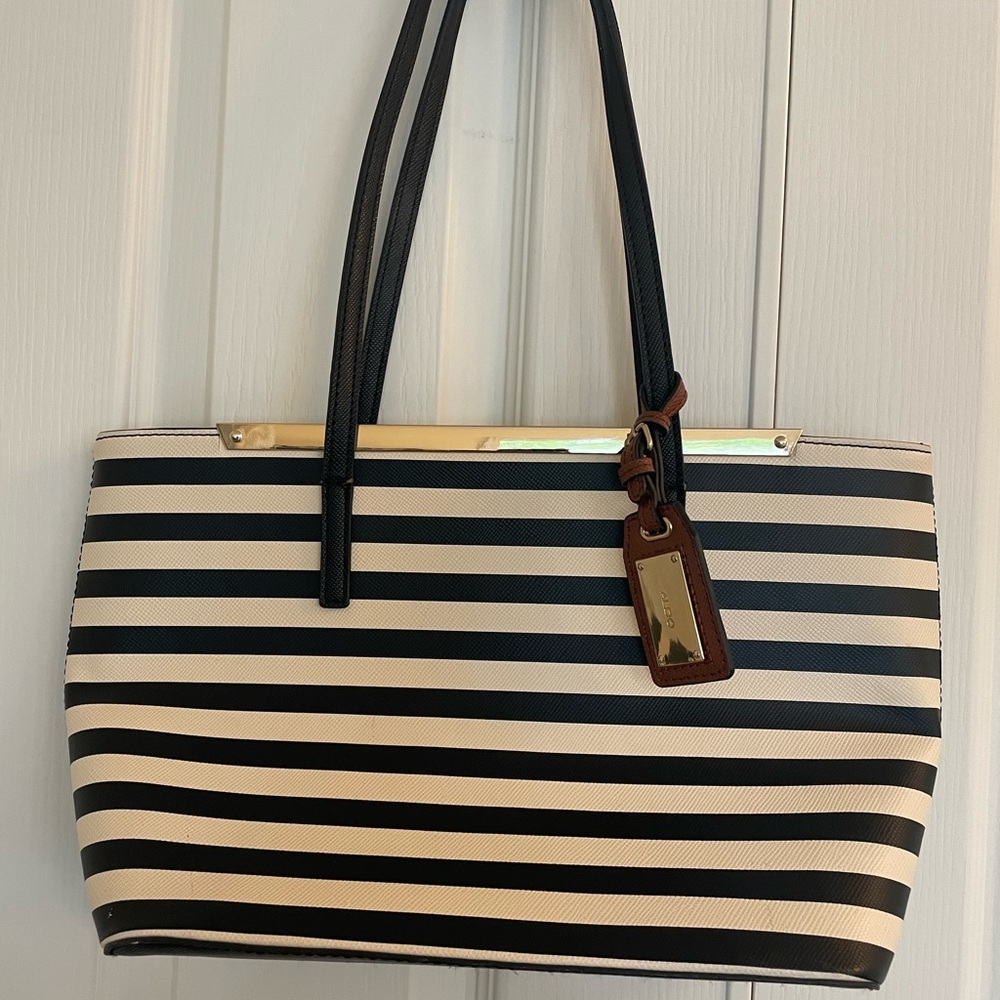 Aldo stripped tote